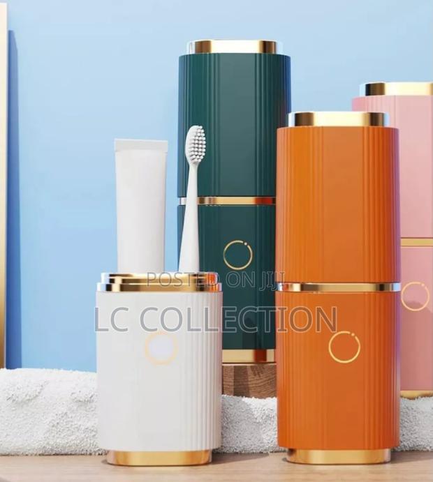 Portable Toothbrush Holder
