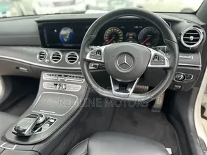 Mercedes-Benz E350e 2019 Pearl