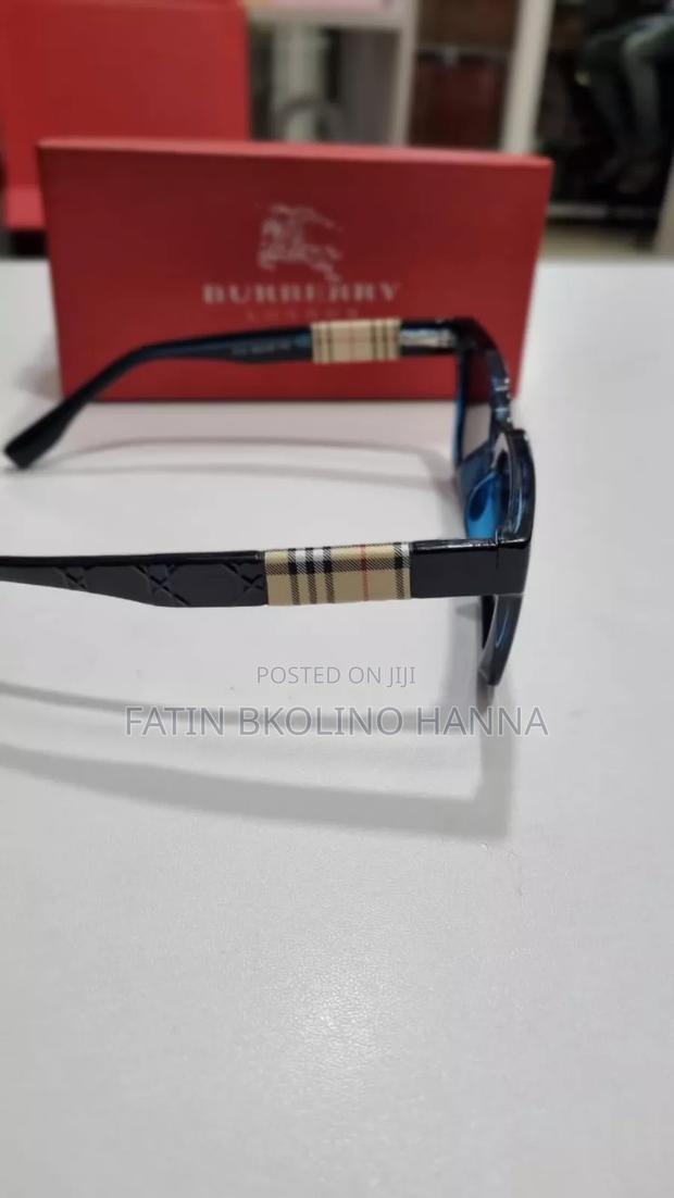 Burberry Classic Sunglass For.Men - thumbnail 2