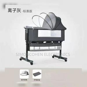 Co-Sleeper - thumbnail 2