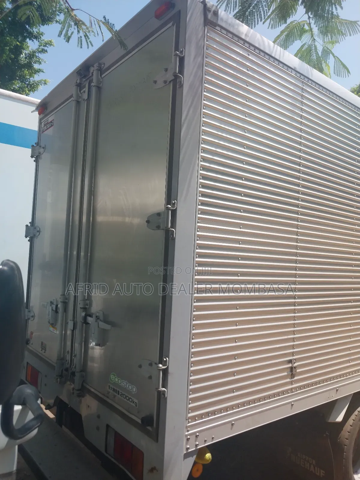 Isuzu Elf Cover Body 3tonnes