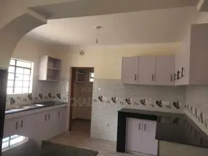 4bdrm Bungalow in Kitengela for sale