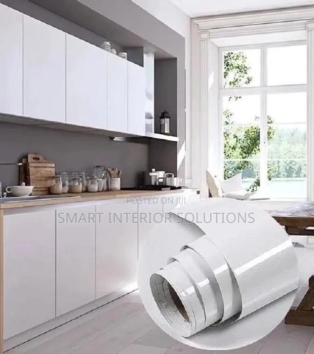 Plain White Contact Wallpaper