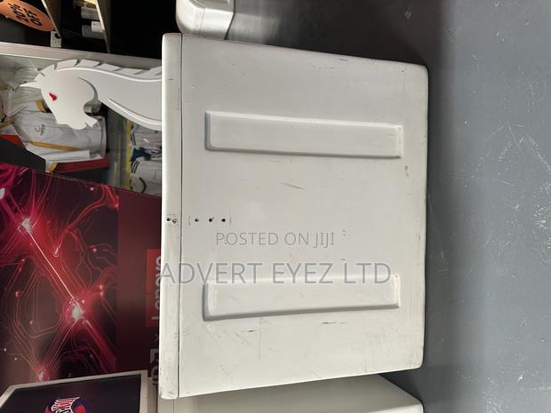 Fibreglass Courier Box - thumbnail 5