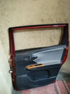 Rear Door Toyota Wish Zge20 2010-2018