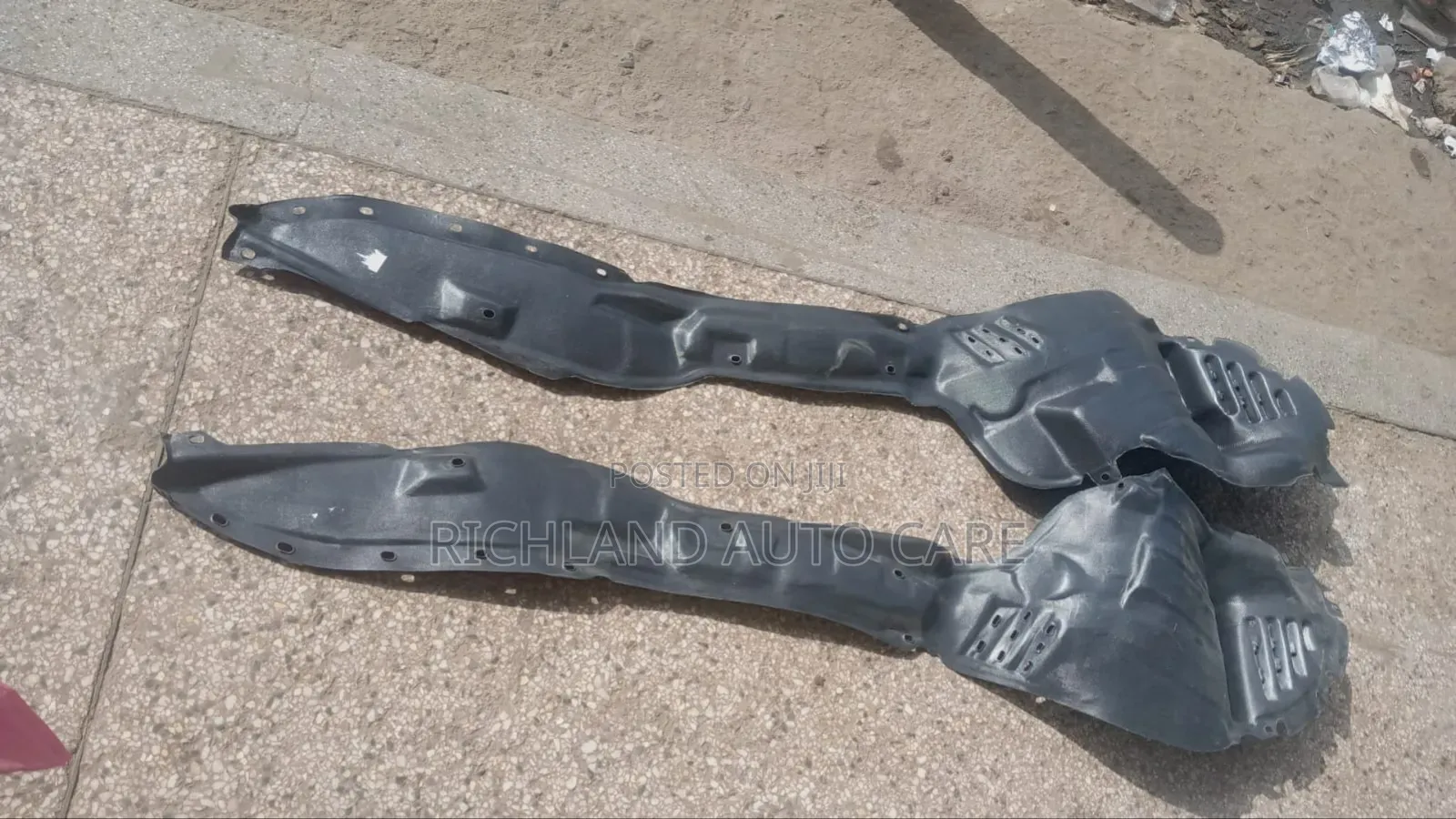 Toyota Townace Stone Guards