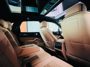 Porsche Cayenne 2018 Black