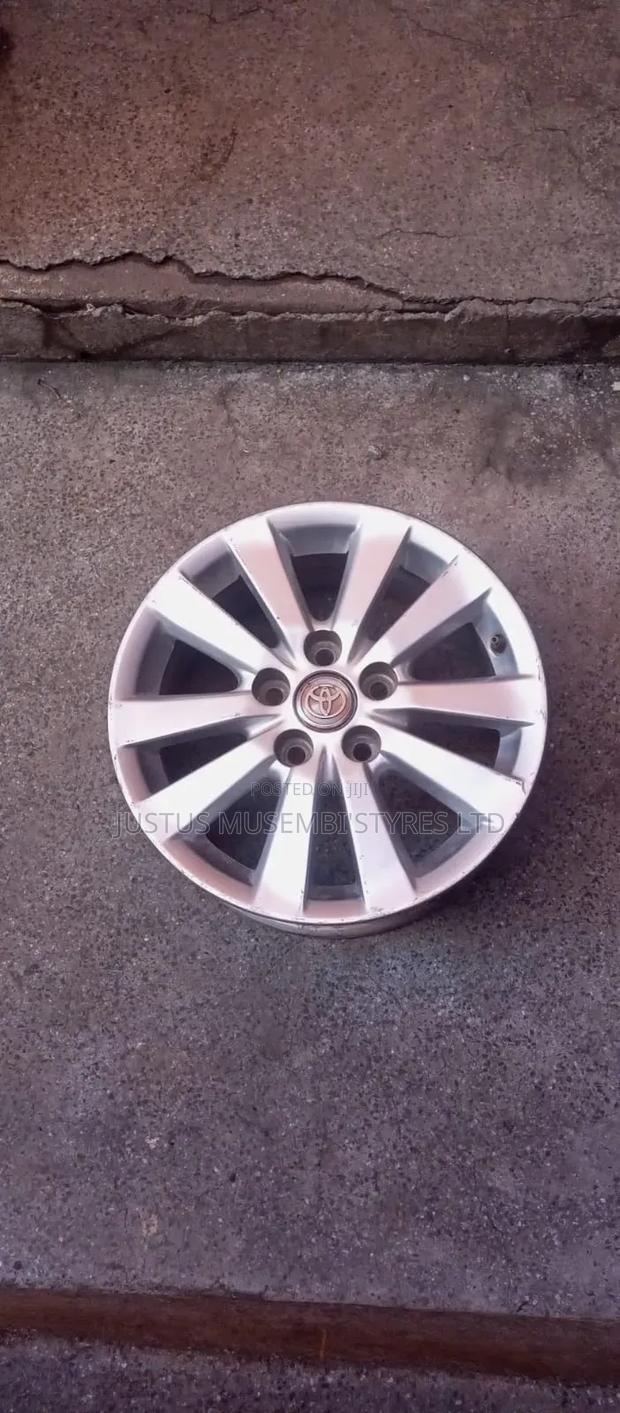 Auris Sports Rims Size 16 - main view