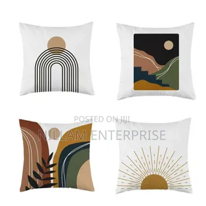 Abstract Throw Covers 
45*45cm