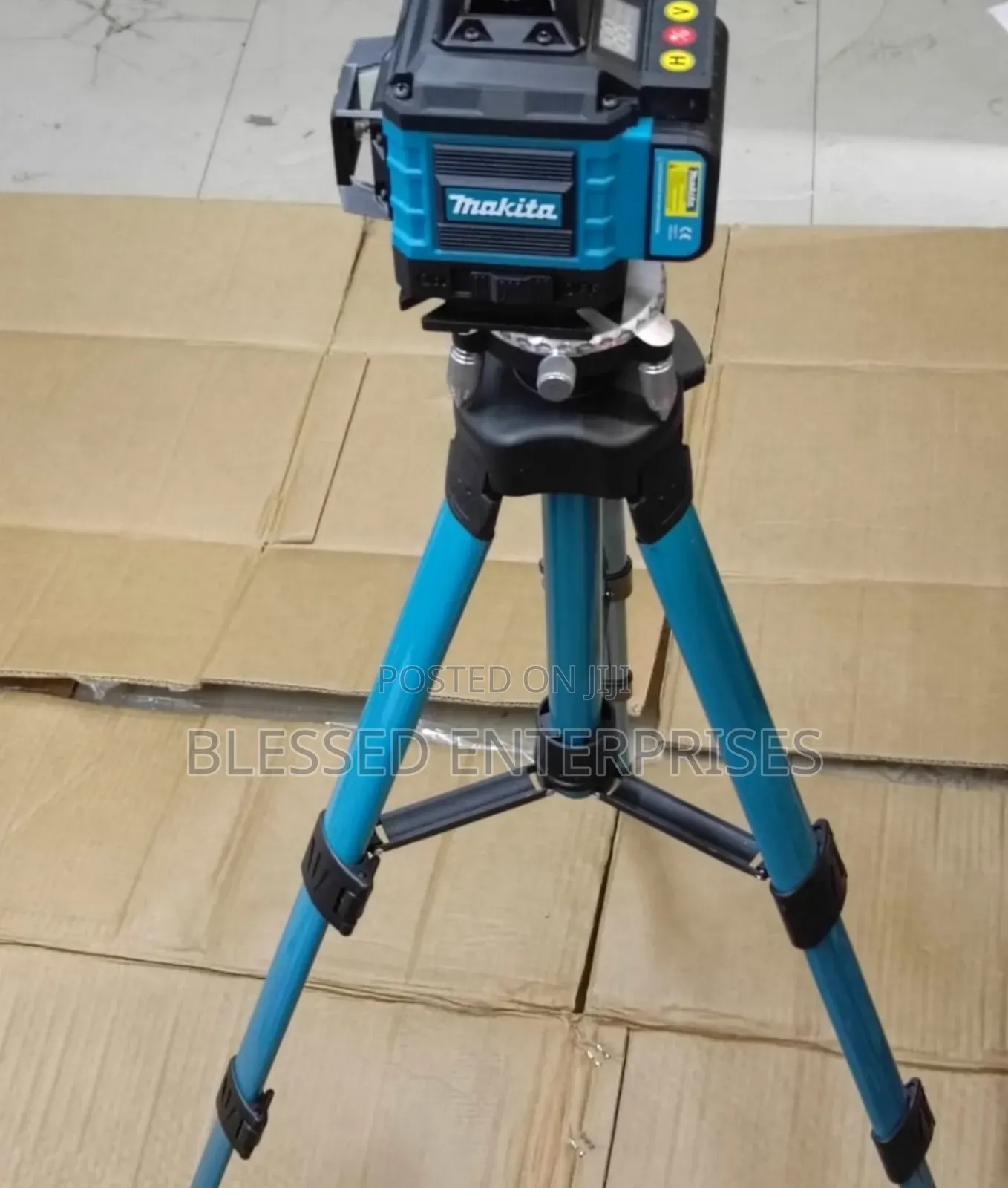 Makita Laser Level Machine/ Rechargeable Makita Laser Level