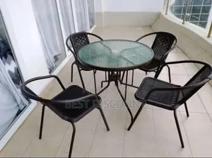 Outdoor Table With Rattan Chairs