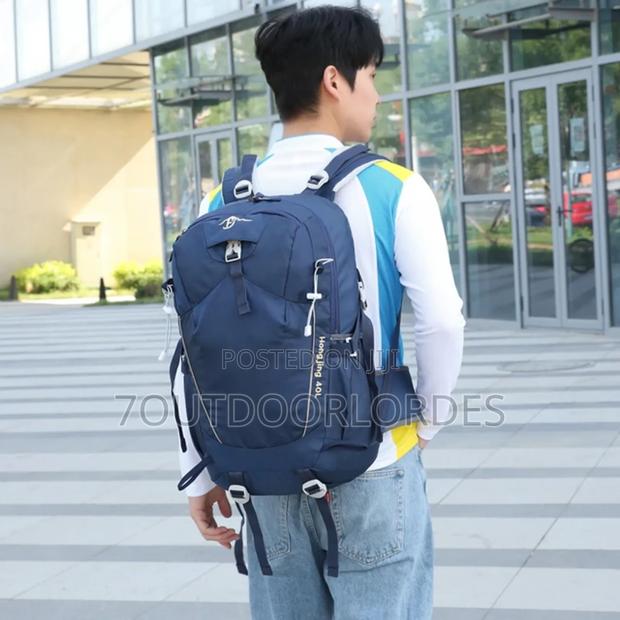 40l Hiking Backpack - thumbnail 12