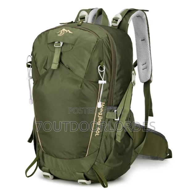 40l Hiking Backpack - thumbnail 14