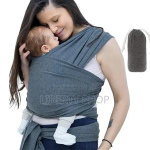 Baby Wrap Carrier/ One Size Fits All - thumbnail 2