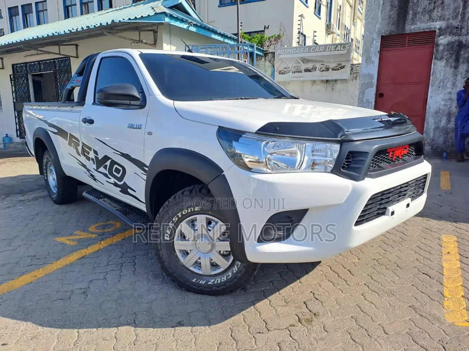 Toyota Hilux 2018 White