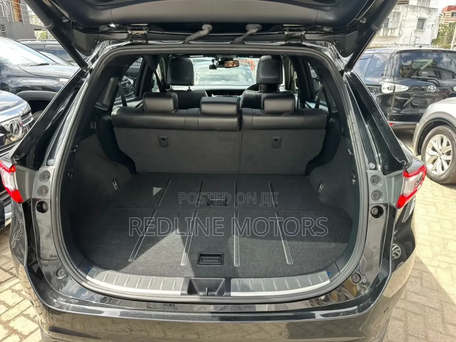 Toyota Harrier 2.0 Turbo 4WD 2019 Black