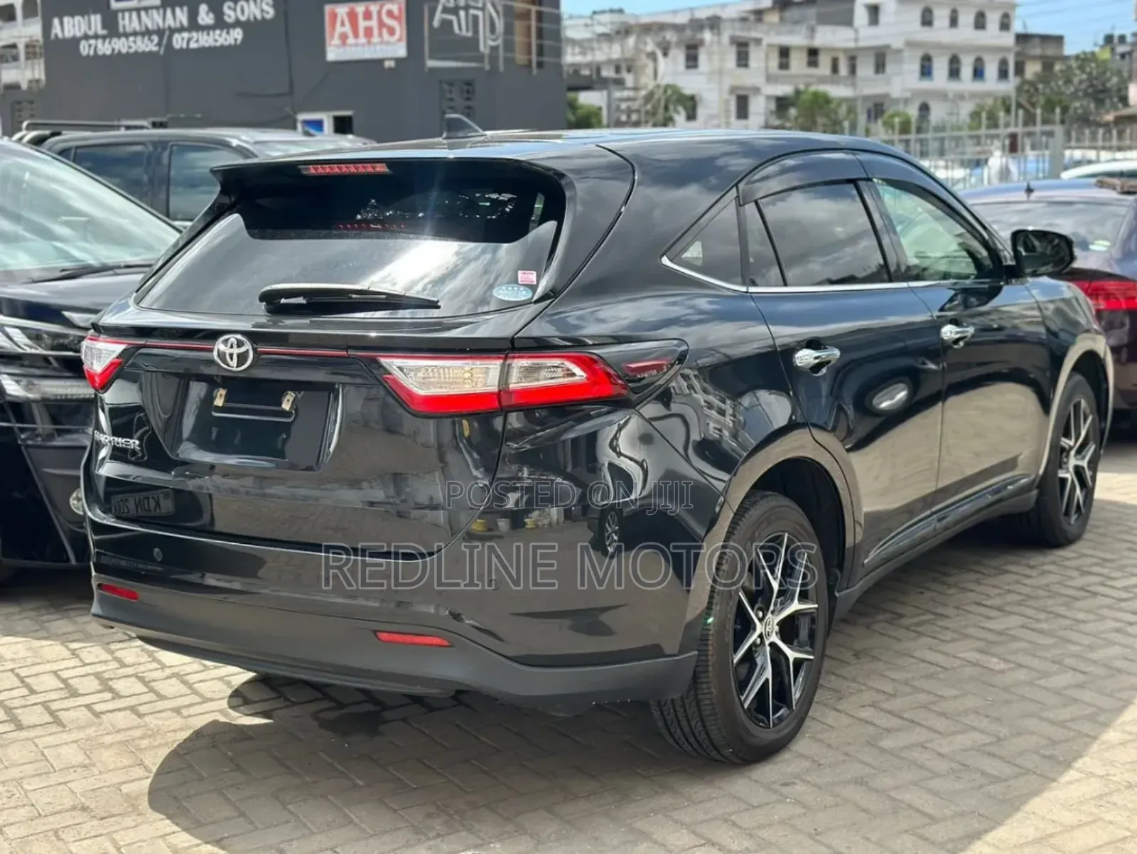 Toyota Harrier 2.0 Turbo 4WD 2019 Black