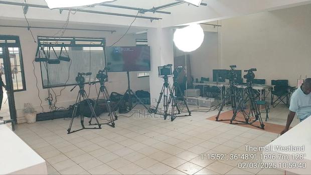 Tv Screens For Video Production For Hire Available - thumbnail 3