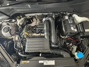 Volkswagen Golf Variant 2018 White