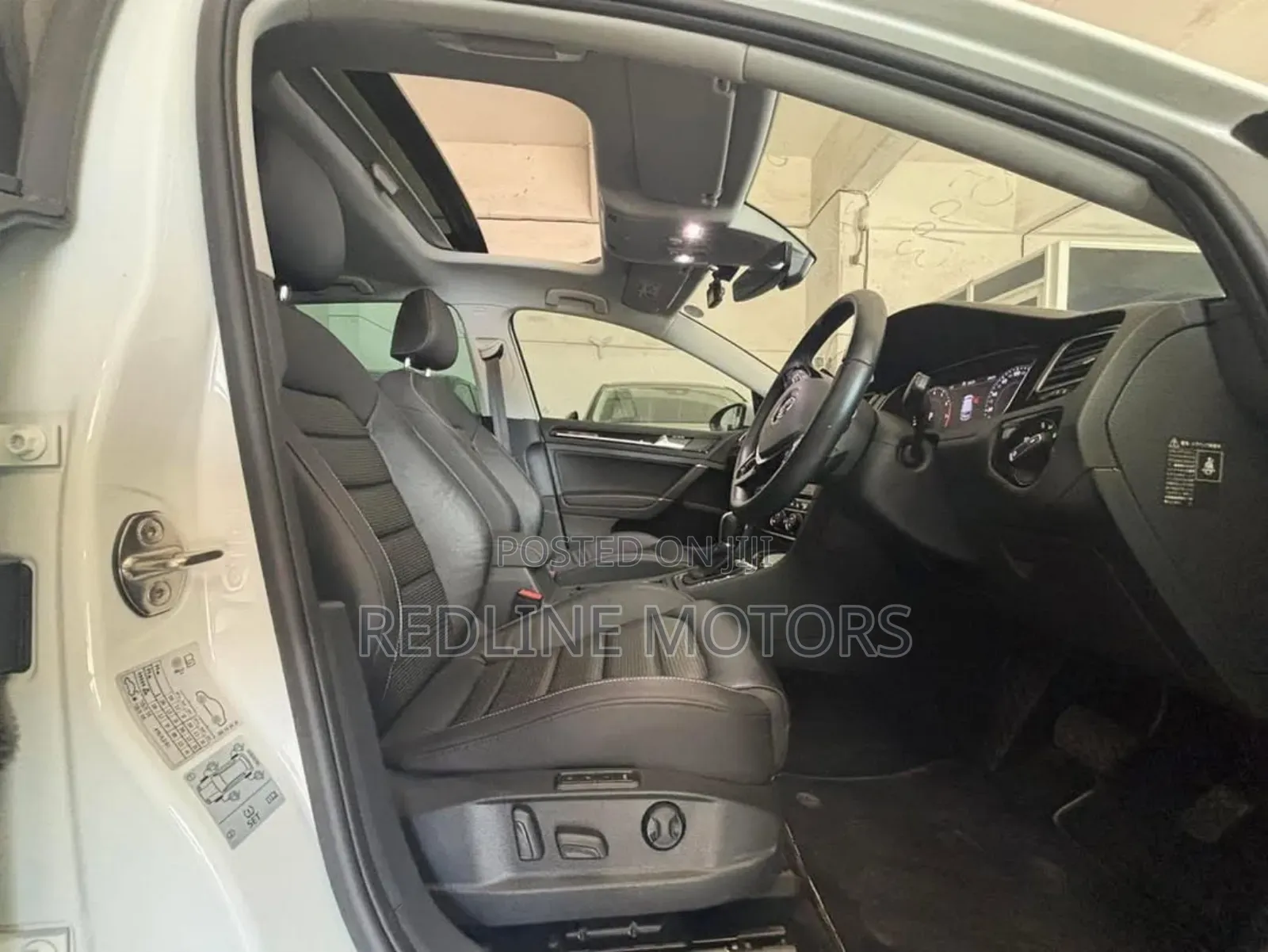 Volkswagen Golf Variant 2018 White