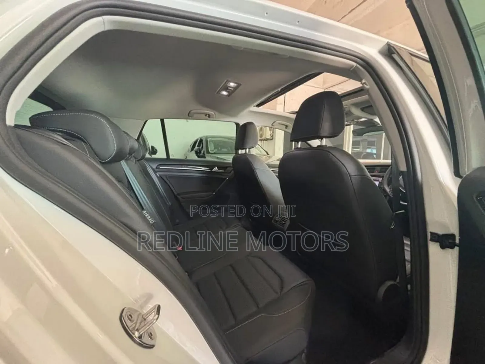 Volkswagen Golf Variant 2018 White