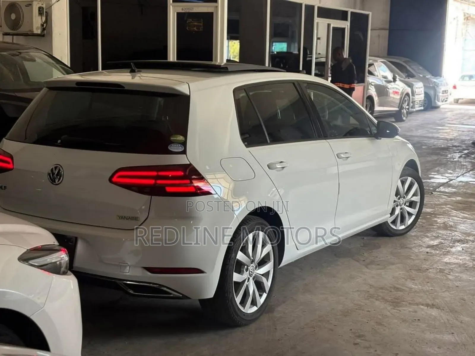 Volkswagen Golf Variant 2018 White