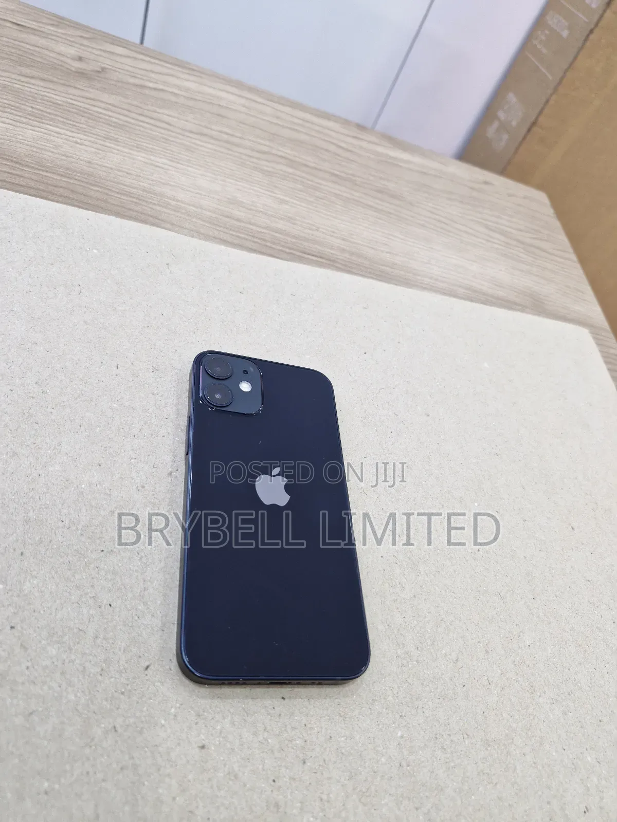 Apple iPhone 12 mini 64 GB Black