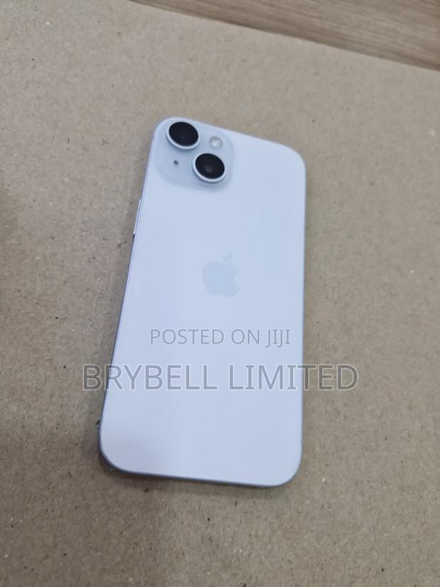 Apple iPhone 15 256 GB White - thumbnail 6