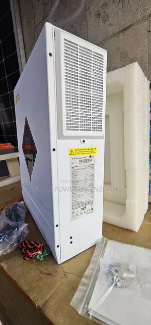 5kva Hybrid Inverter 80a Mppt, 240v Ac Output Roadsmart