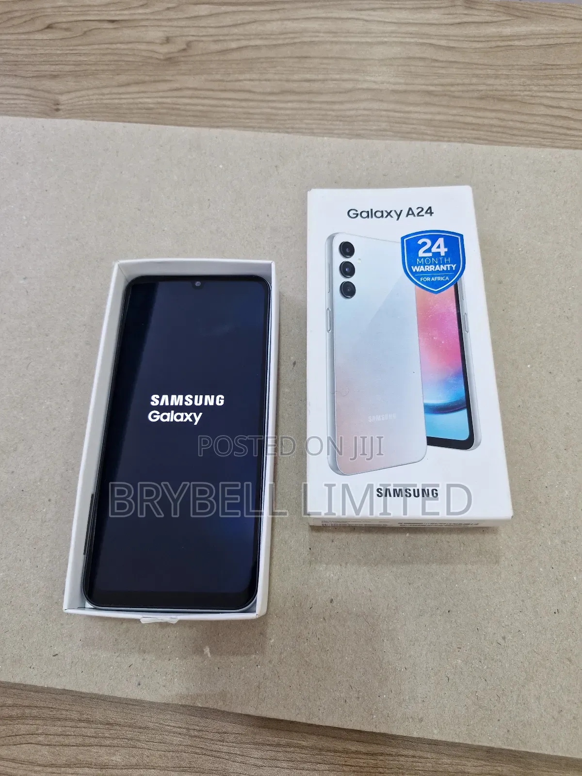 Samsung Galaxy A24 128 GB White