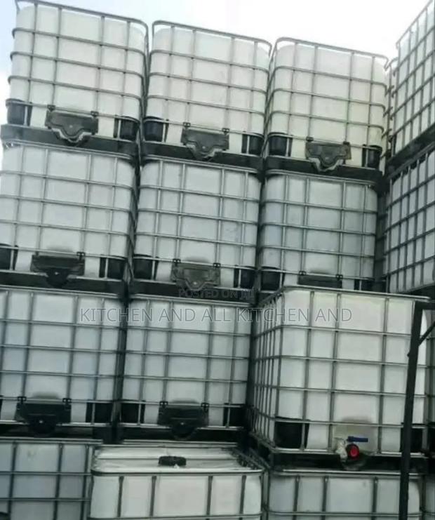 Heavy Duty Plastic Tanks