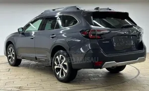 Subaru Outback 2022 Black