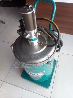 Pneumatic Grease Bucket  - 30 Liters