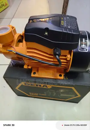 Dera Booster Water Pump 0.5hp