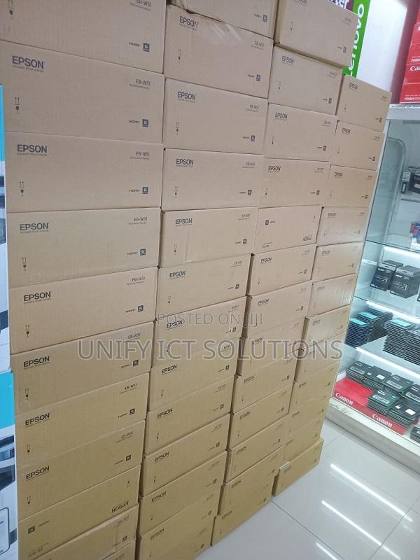 Epson W51 Projector~Epson W51 Projector - main view