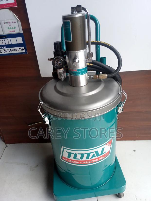 Total Pneumatic Grease Bucket 30l - thumbnail 3