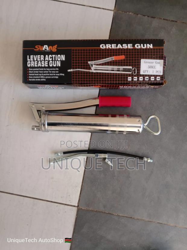 Premium High-Pressure Grease Gun ( Lubrication Made Easy)