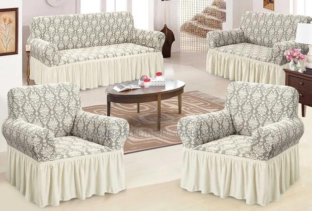 White Jacquared Stretchable Sofa Cover