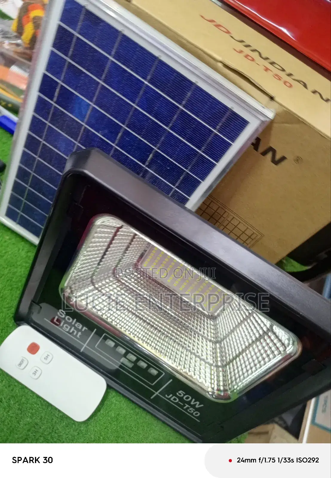Flood Light/100watts Solar Flood Light