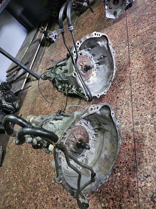 1kd Gearbox  2wd For Hiace