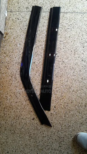 Suzuki Swift Windbreakers 2008-2012