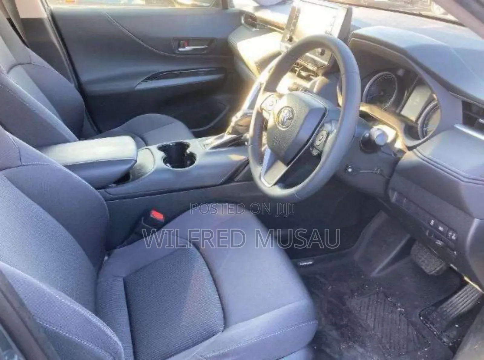 Toyota Harrier 2.5 Hybrid 2020 Black