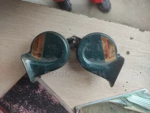 Toyota Harrier Horns
