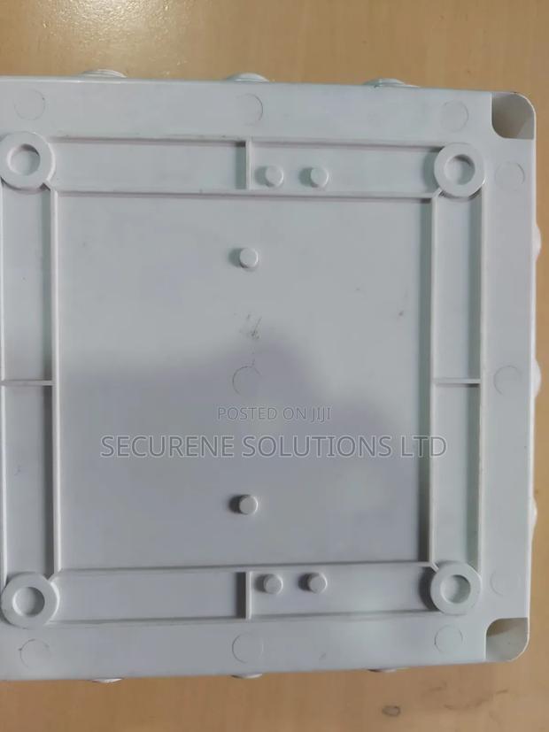 Adapter Box 200x200x80 - thumbnail 3