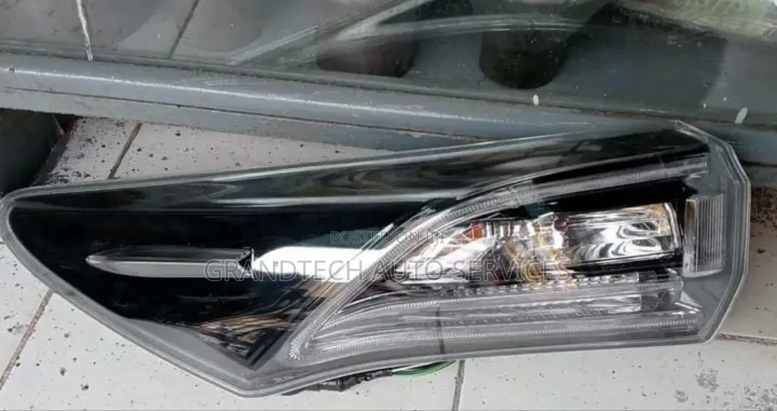 Left Side Harrier 2015-2017 Taillights
