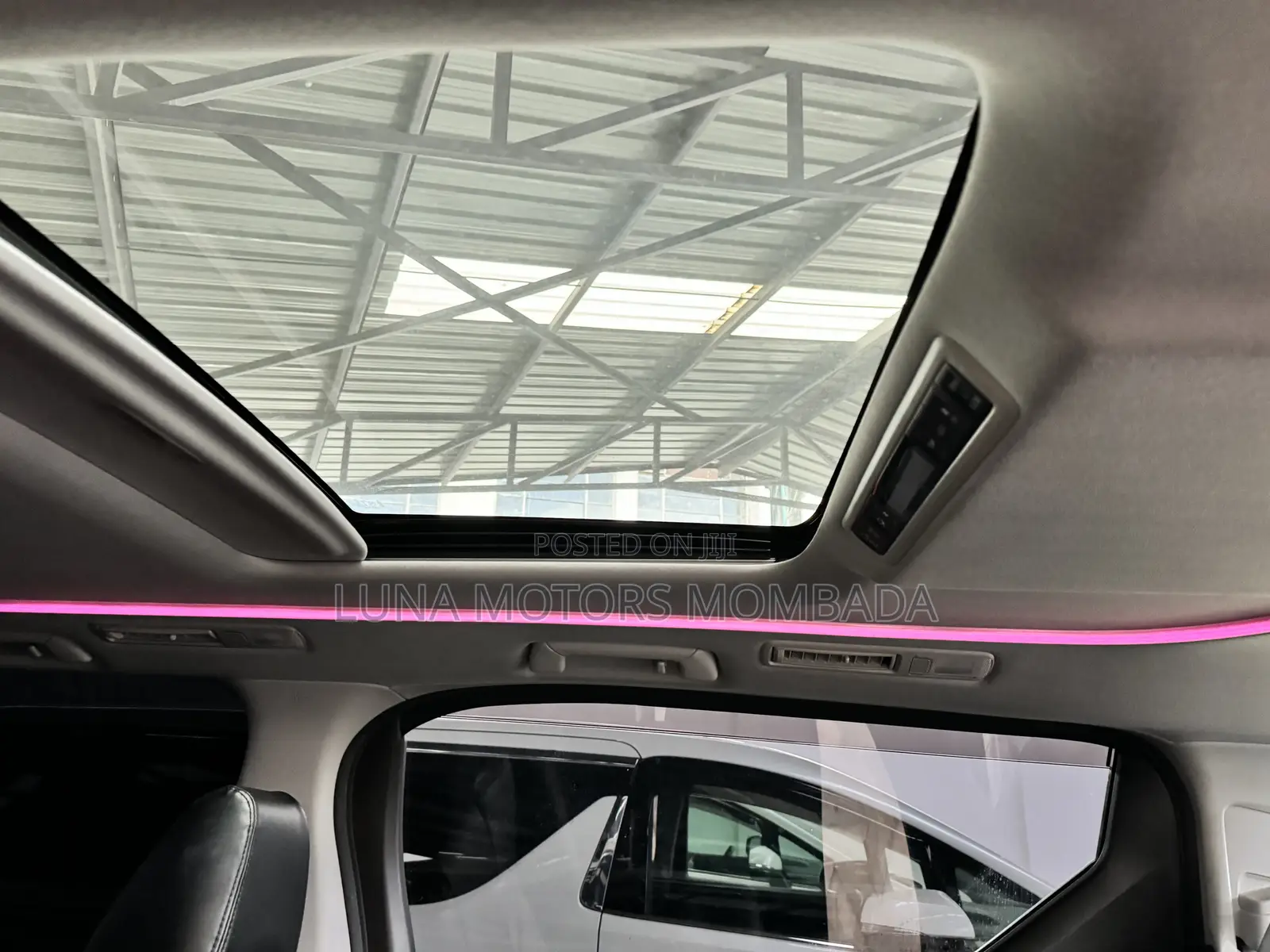 Toyota Alphard 2.5 Petrol AWD 2018 White