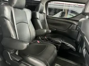 Toyota Alphard 2.5 Petrol AWD 2018 White