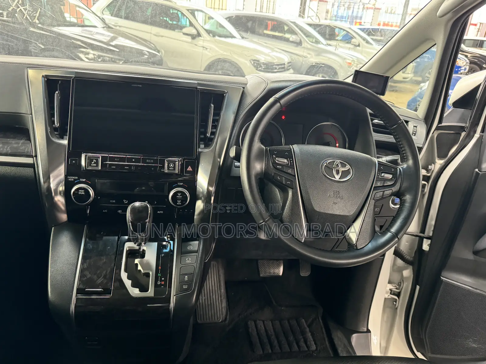 Toyota Alphard 2.5 Petrol AWD 2018 White