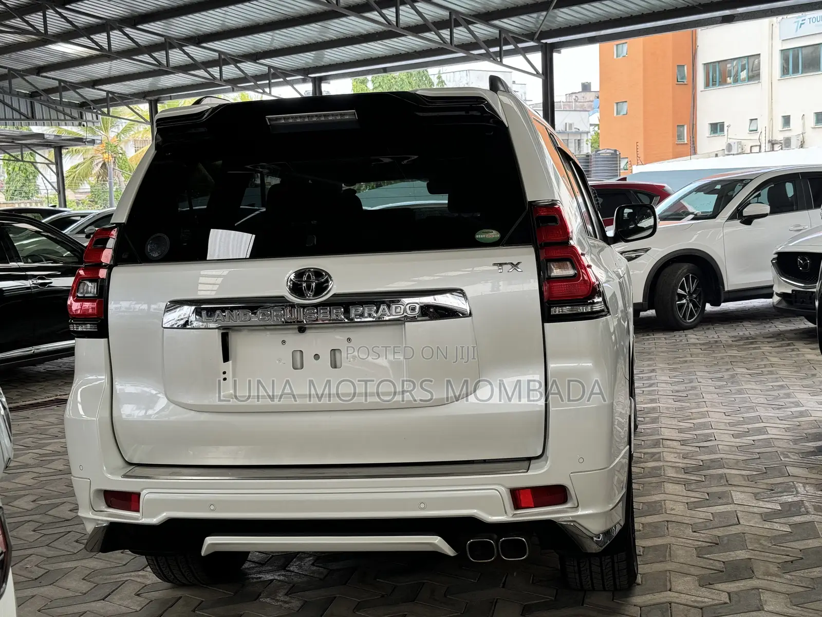 Toyota Land Cruiser Prado 2.7 2018 White