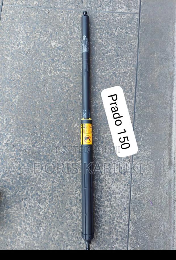Prado 150 Boot Shock